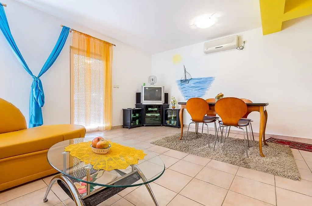 Apartment Ellis Premantura